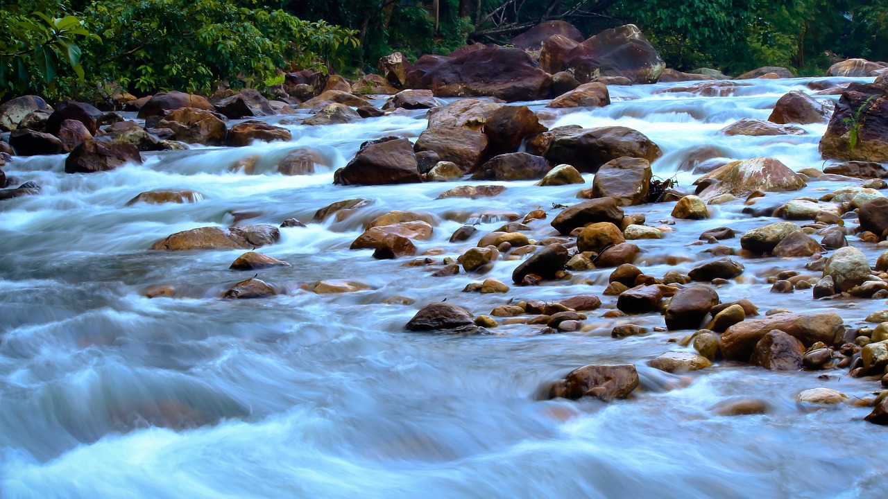 water, rocks, flows-3653141.jpg